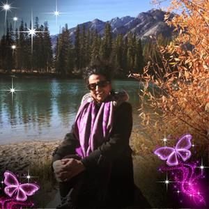 Meet your Posher, Rekha